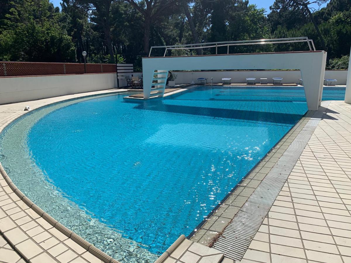 G&D Hotel Deanna Pool&Brunch ميلانو ماريتيما المظهر الخارجي الصورة