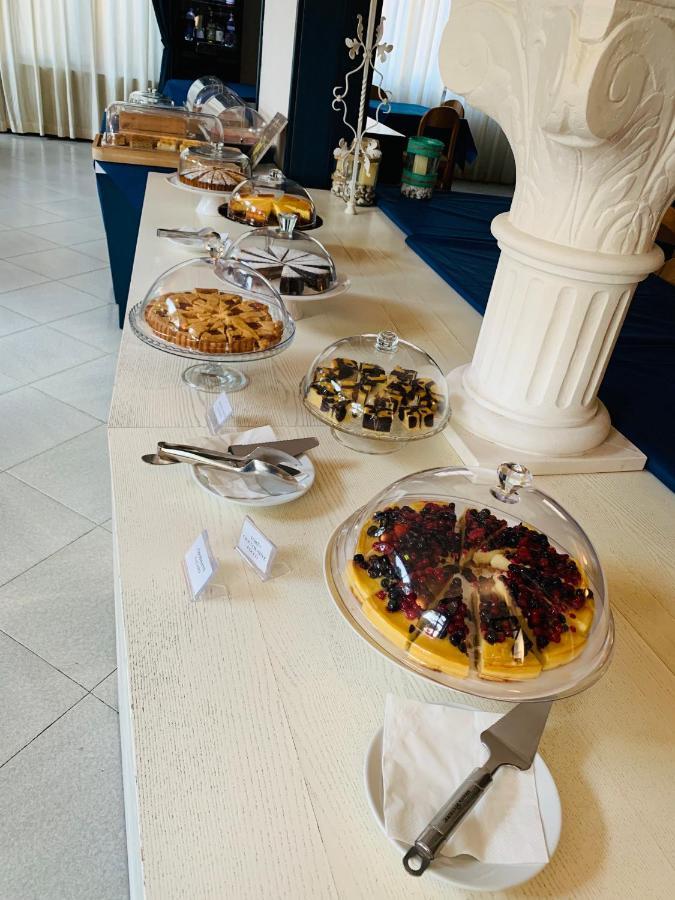 G&D Hotel Deanna Pool&Brunch ميلانو ماريتيما المظهر الخارجي الصورة