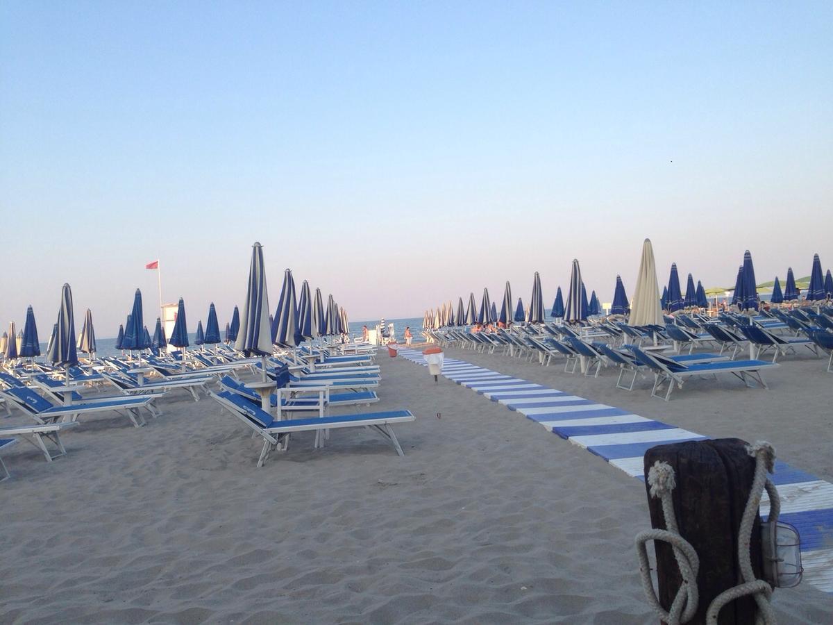 G&D Hotel Deanna Pool&Brunch ميلانو ماريتيما المظهر الخارجي الصورة